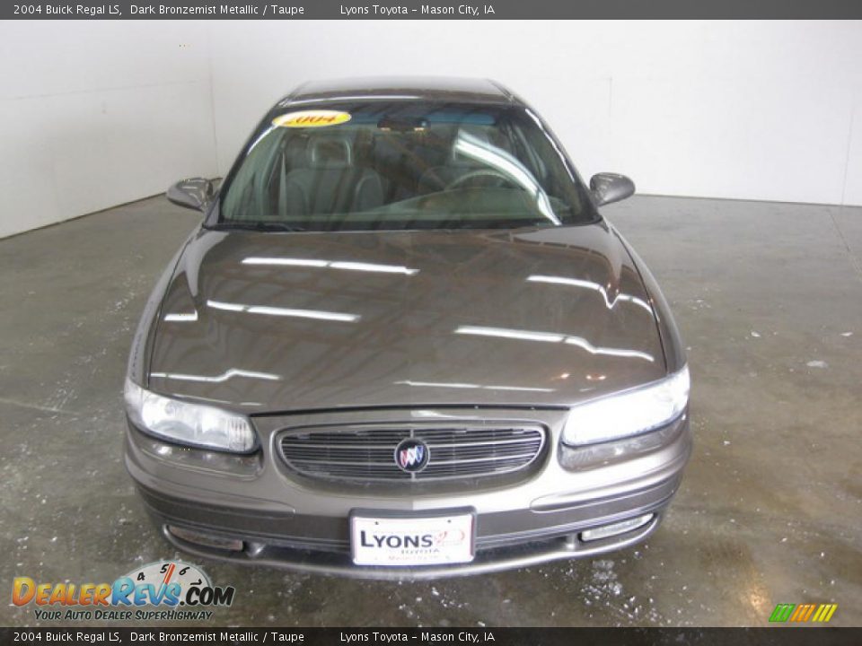 2004 Buick Regal LS Dark Bronzemist Metallic / Taupe Photo #2
