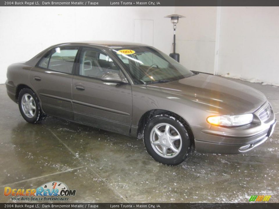 2004 Buick Regal LS Dark Bronzemist Metallic / Taupe Photo #3