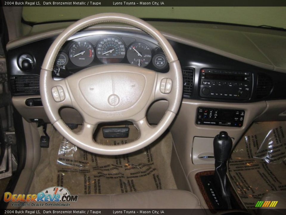 2004 Buick Regal LS Dark Bronzemist Metallic / Taupe Photo #9