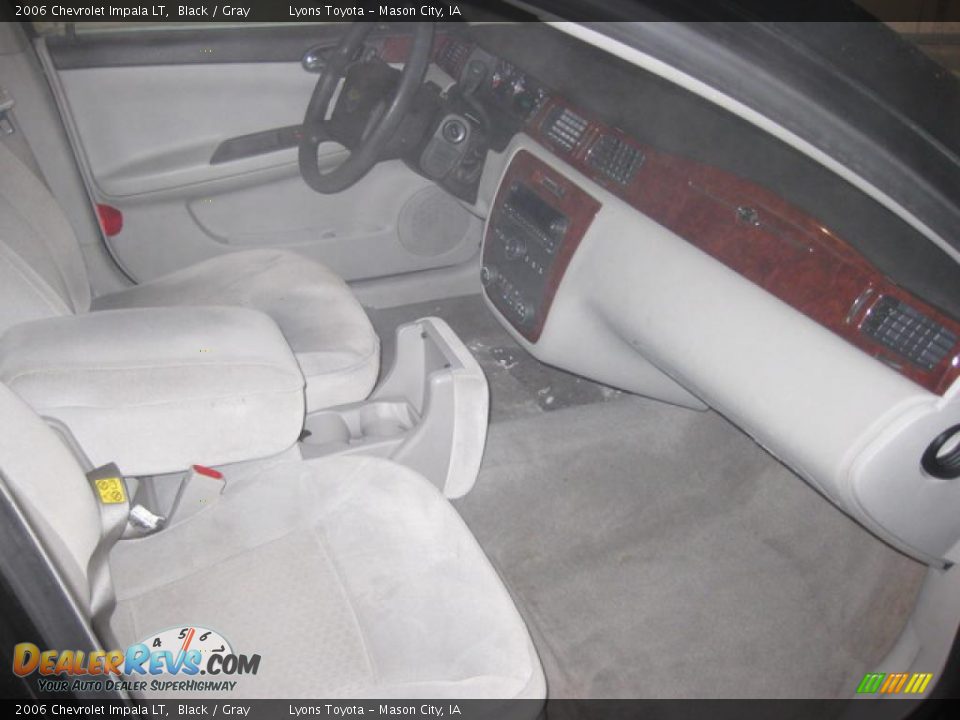 2006 Chevrolet Impala LT Black / Gray Photo #13
