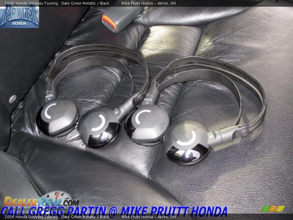 2006 Honda Odyssey Touring Slate Green Metallic / Black Photo #18