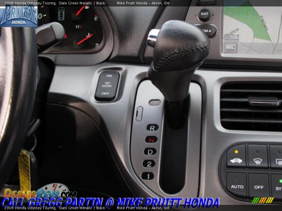 2006 Honda Odyssey Touring Slate Green Metallic / Black Photo #25