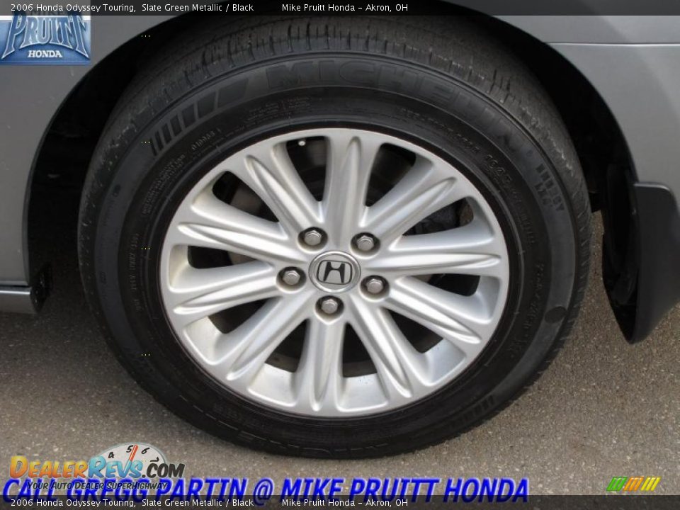 2006 Honda Odyssey Touring Slate Green Metallic / Black Photo #35