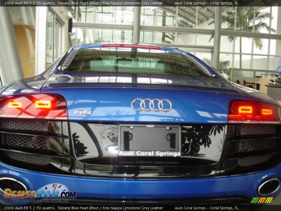 2009 Audi R8 5.2 FSI quattro Sepang Blue Pearl Effect / Fine Nappa Limestone Grey Leather Photo #4