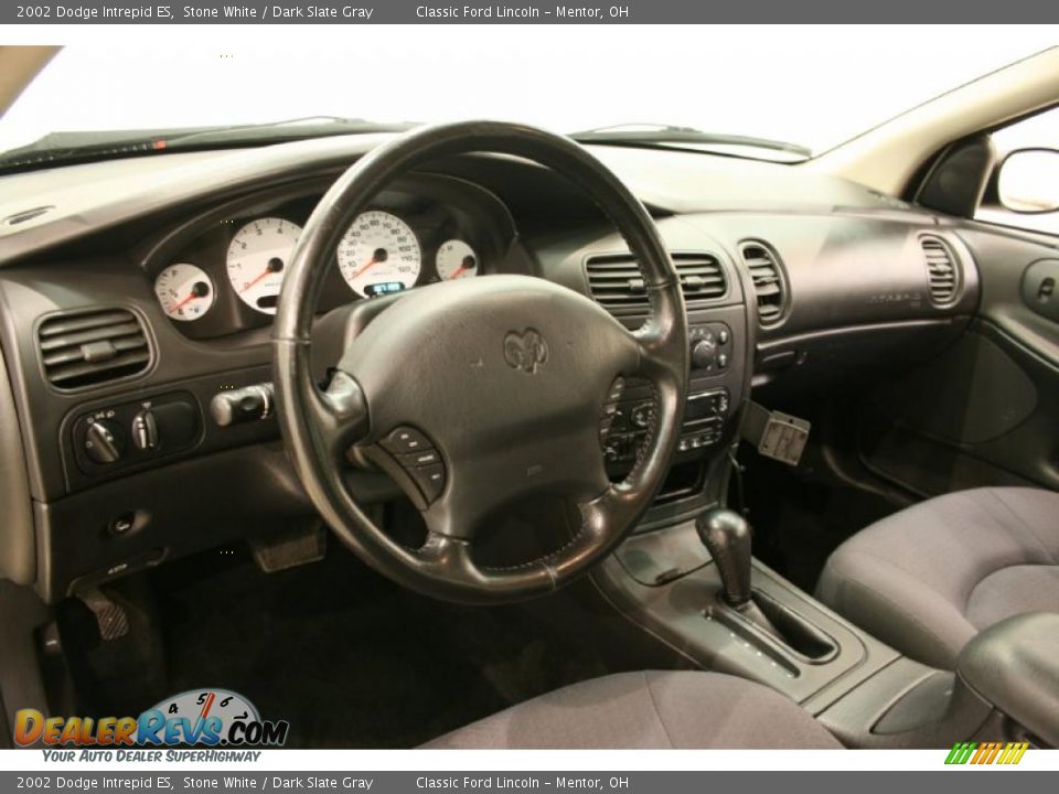 2002 Dodge Intrepid ES Stone White / Dark Slate Gray Photo #11