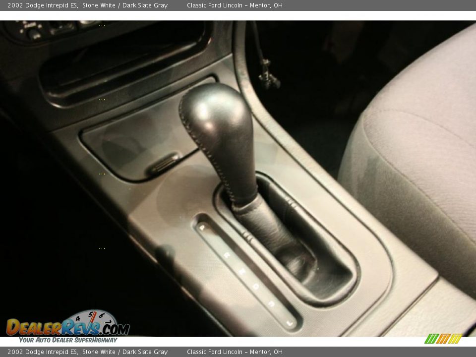 2002 Dodge Intrepid ES Stone White / Dark Slate Gray Photo #15