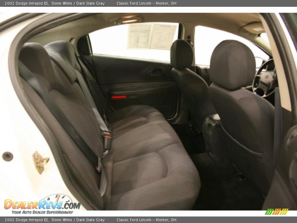 2002 Dodge Intrepid ES Stone White / Dark Slate Gray Photo #17