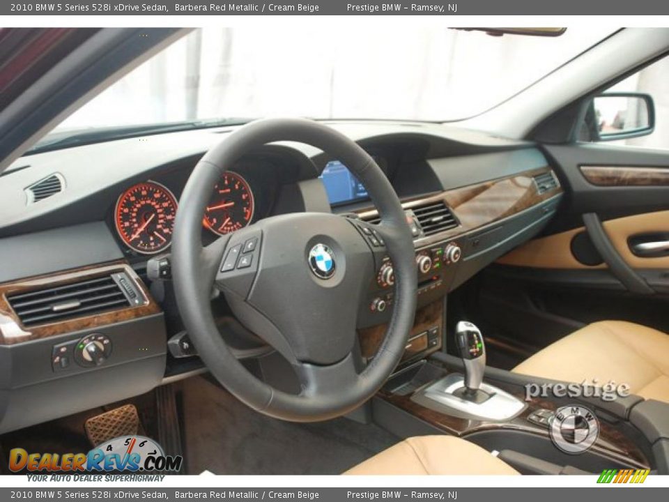 2010 BMW 5 Series 528i xDrive Sedan Barbera Red Metallic / Cream Beige Photo #12