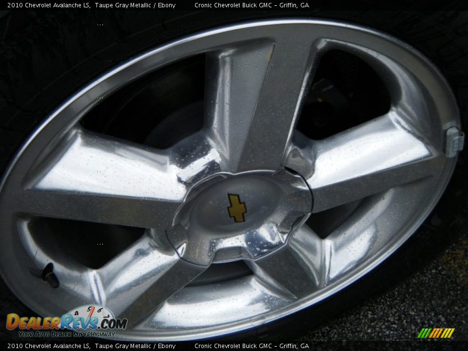 2010 Chevrolet Avalanche LS Taupe Gray Metallic / Ebony Photo #9