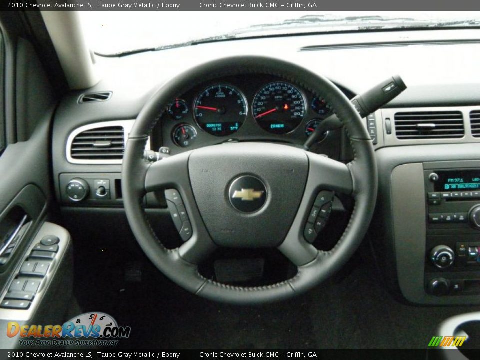 2010 Chevrolet Avalanche LS Taupe Gray Metallic / Ebony Photo #16