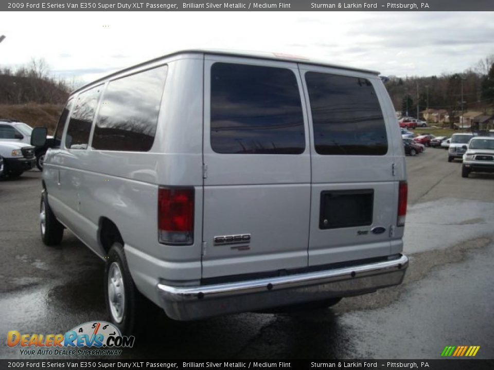 2009 Ford E Series Van E350 Super Duty XLT Passenger Brilliant Silver Metallic / Medium Flint Photo #5