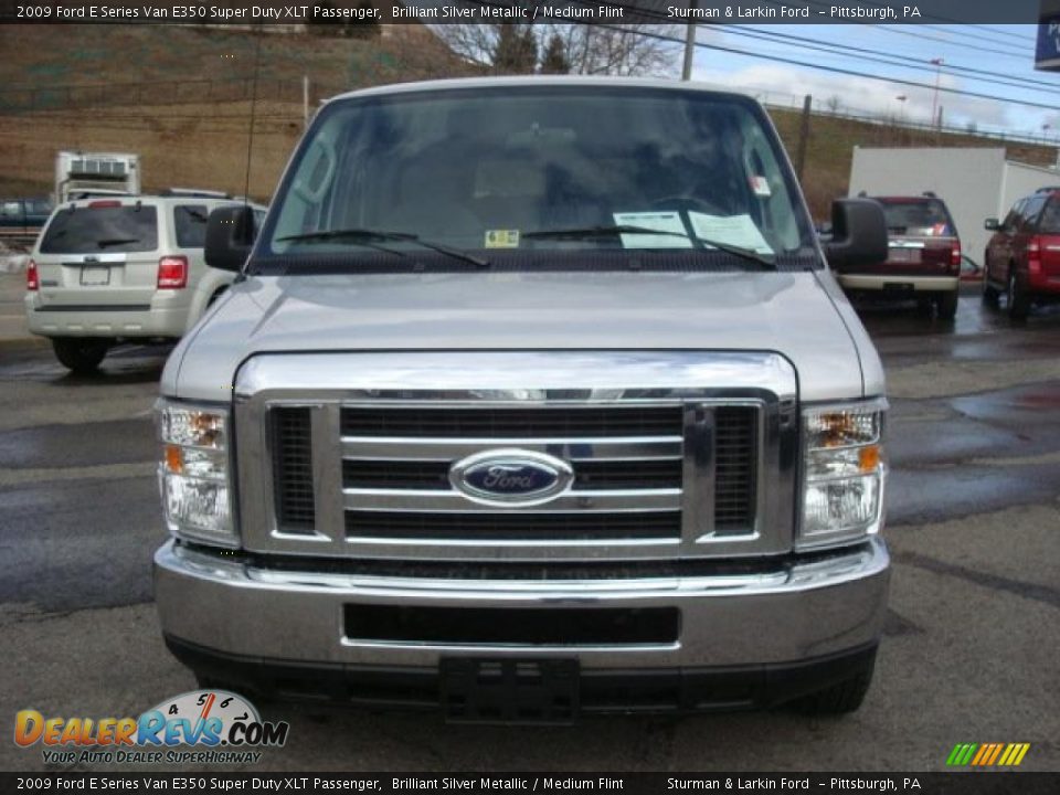 2009 Ford E Series Van E350 Super Duty XLT Passenger Brilliant Silver Metallic / Medium Flint Photo #11