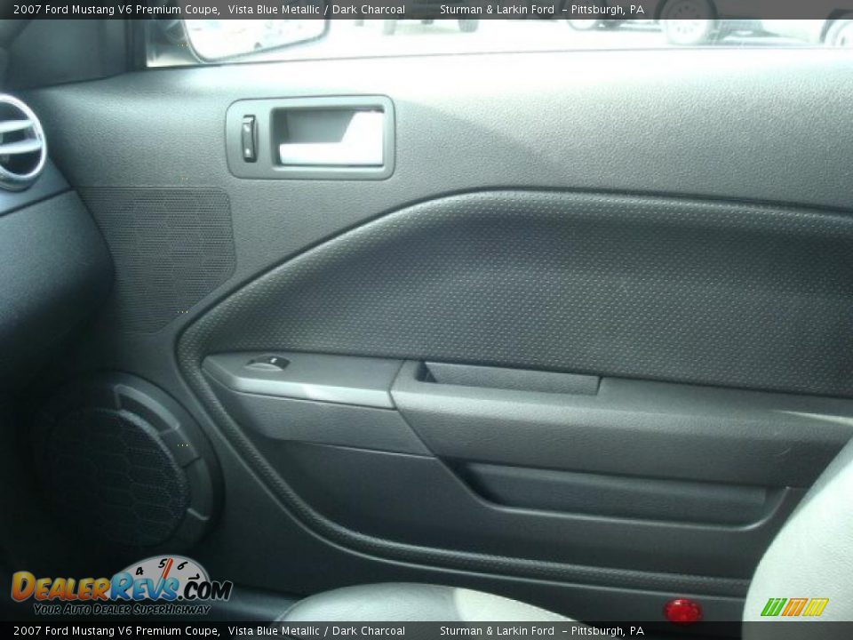 2007 Ford Mustang V6 Premium Coupe Vista Blue Metallic / Dark Charcoal Photo #18