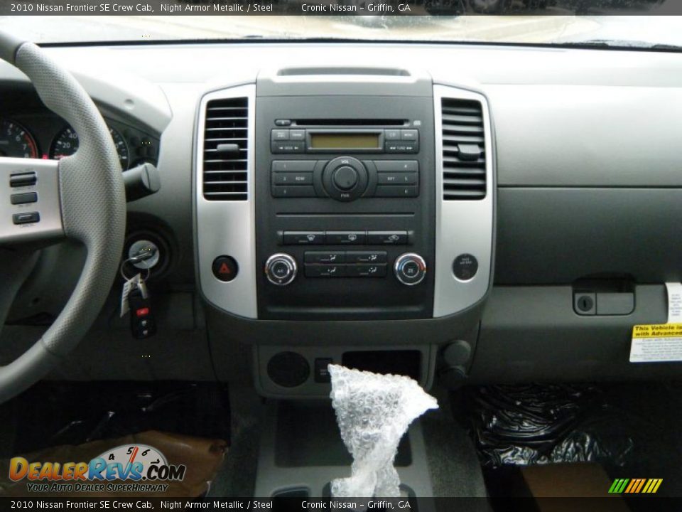 2010 Nissan Frontier SE Crew Cab Night Armor Metallic / Steel Photo #10