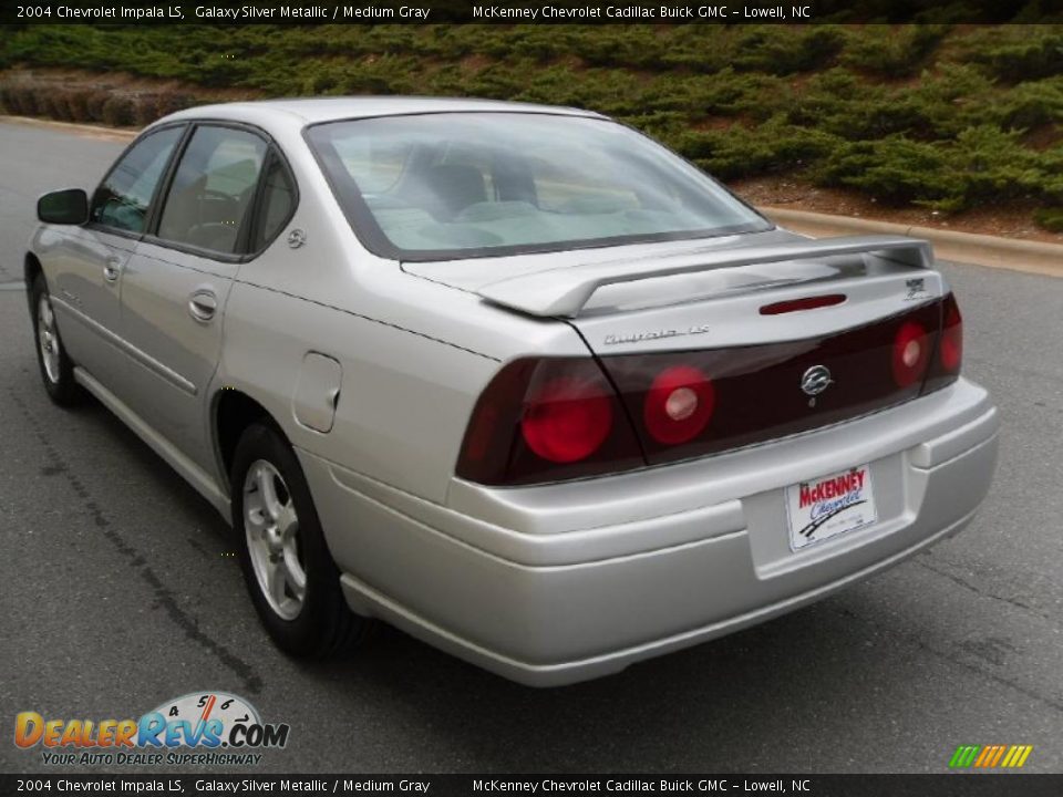 2004 Chevrolet Impala LS Galaxy Silver Metallic / Medium Gray Photo #2