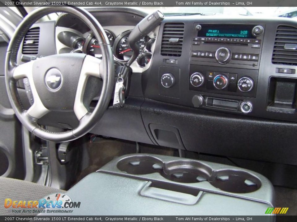 2007 Chevrolet Silverado 1500 LT Extended Cab 4x4 Graystone Metallic / Ebony Black Photo #16