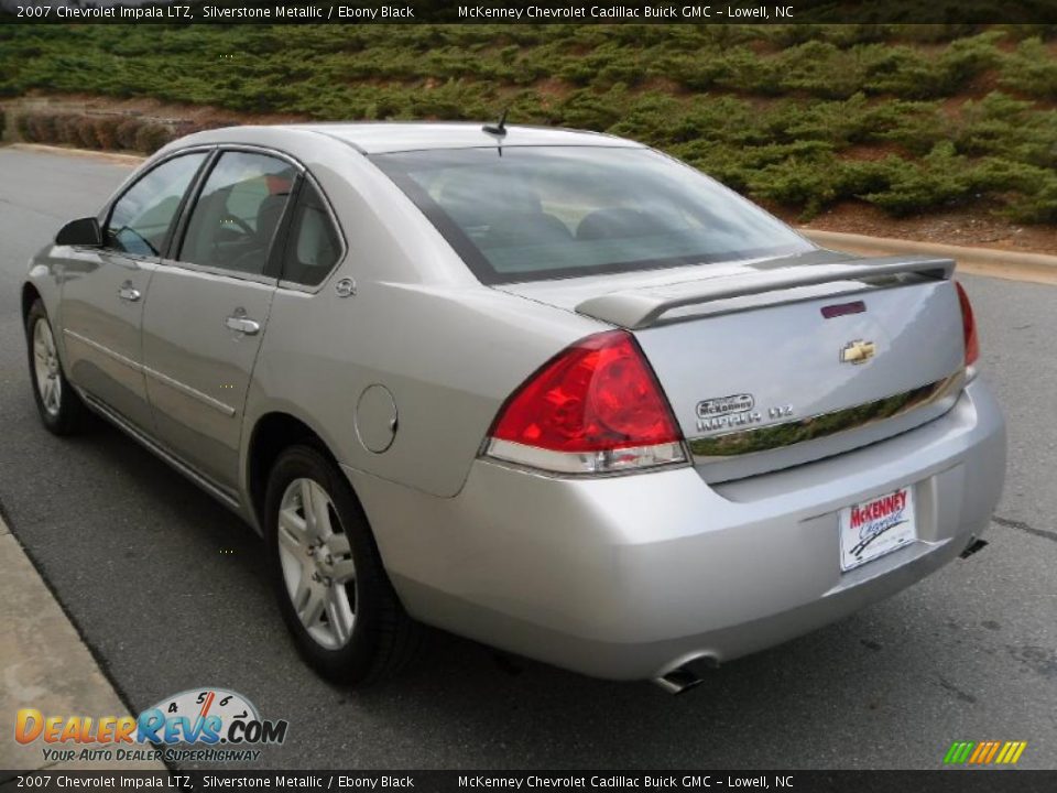 2007 Chevrolet Impala LTZ Silverstone Metallic / Ebony Black Photo #2