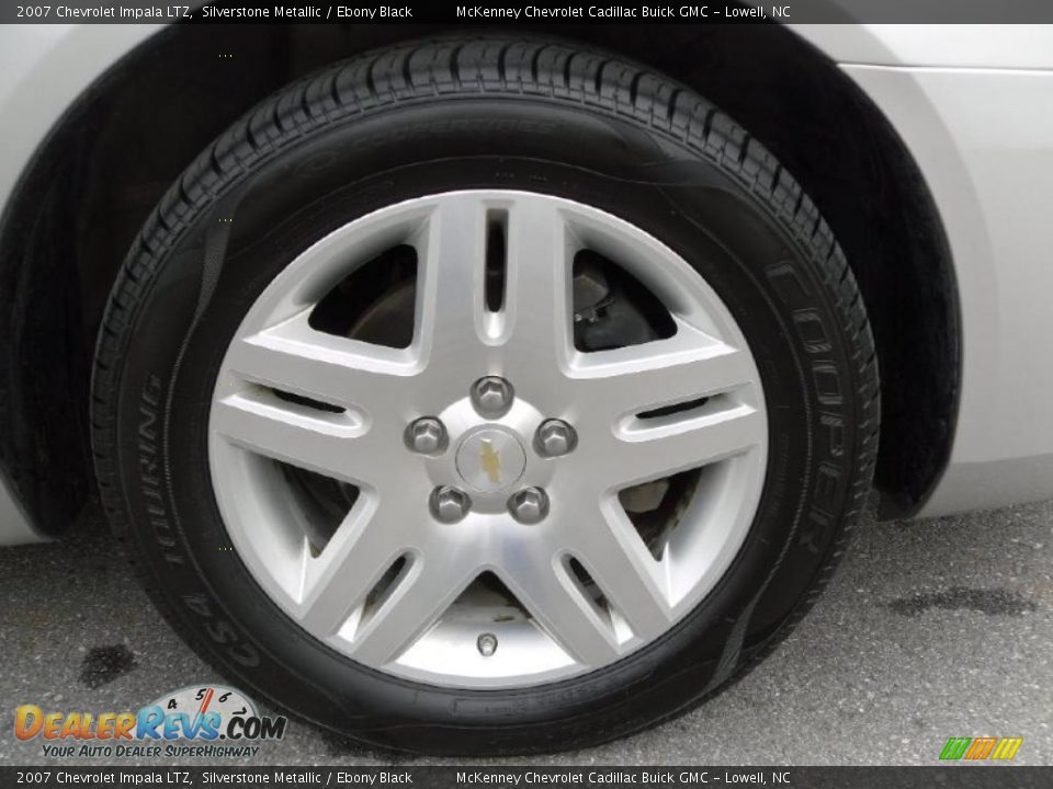 2007 Chevrolet Impala LTZ Silverstone Metallic / Ebony Black Photo #24