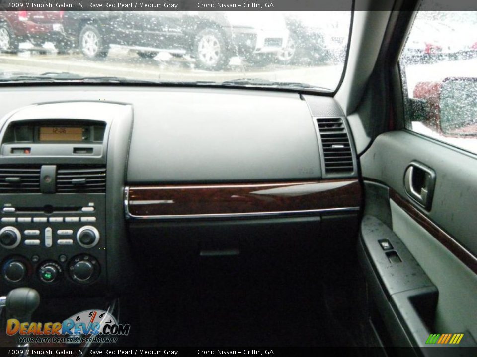 2009 Mitsubishi Galant ES Rave Red Pearl / Medium Gray Photo #14
