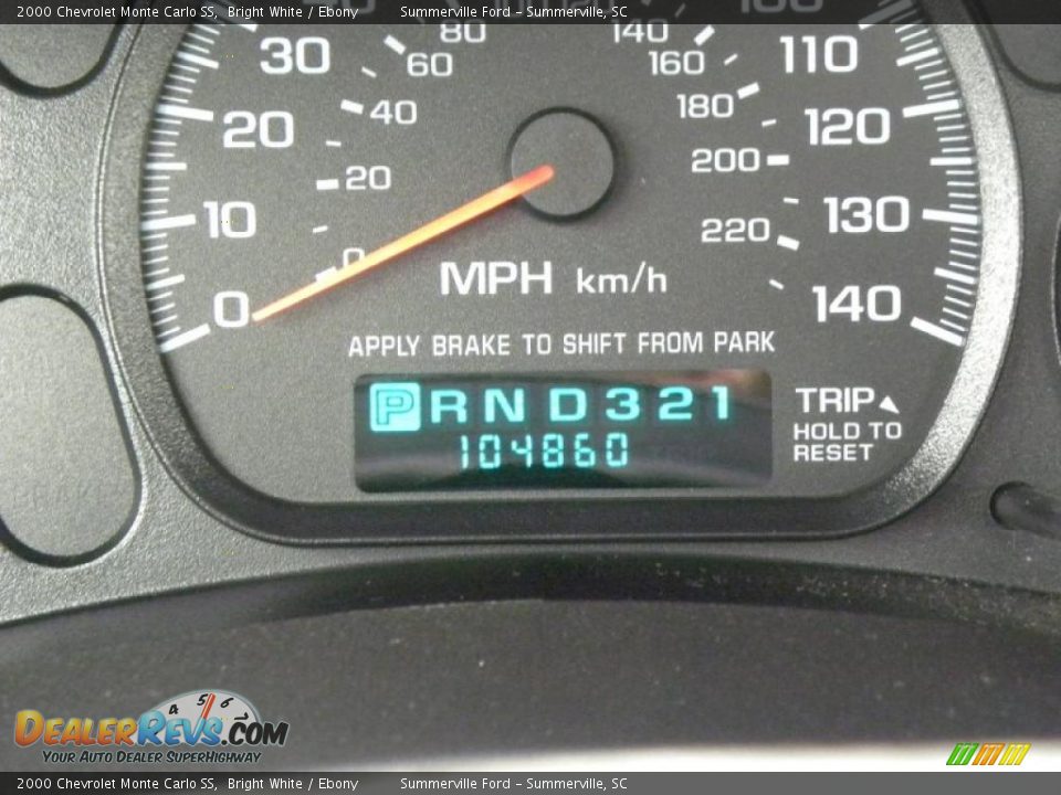 2000 Chevrolet Monte Carlo SS Bright White / Ebony Photo #21