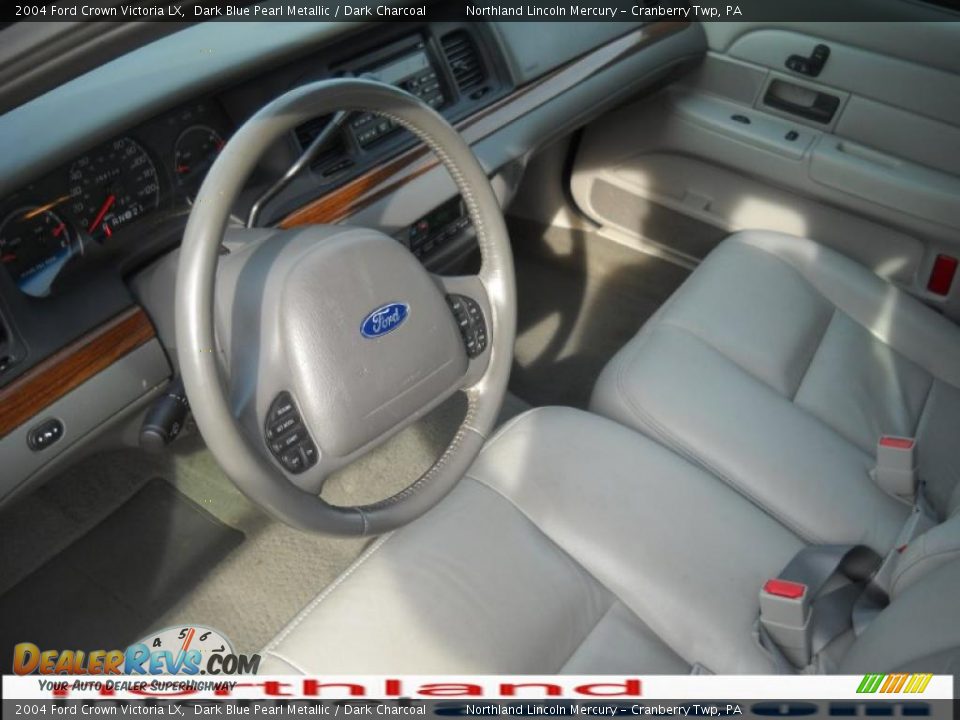 2004 Ford Crown Victoria LX Dark Blue Pearl Metallic / Dark Charcoal Photo #7