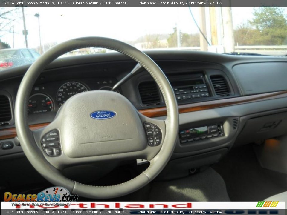 2004 Ford Crown Victoria LX Dark Blue Pearl Metallic / Dark Charcoal Photo #11