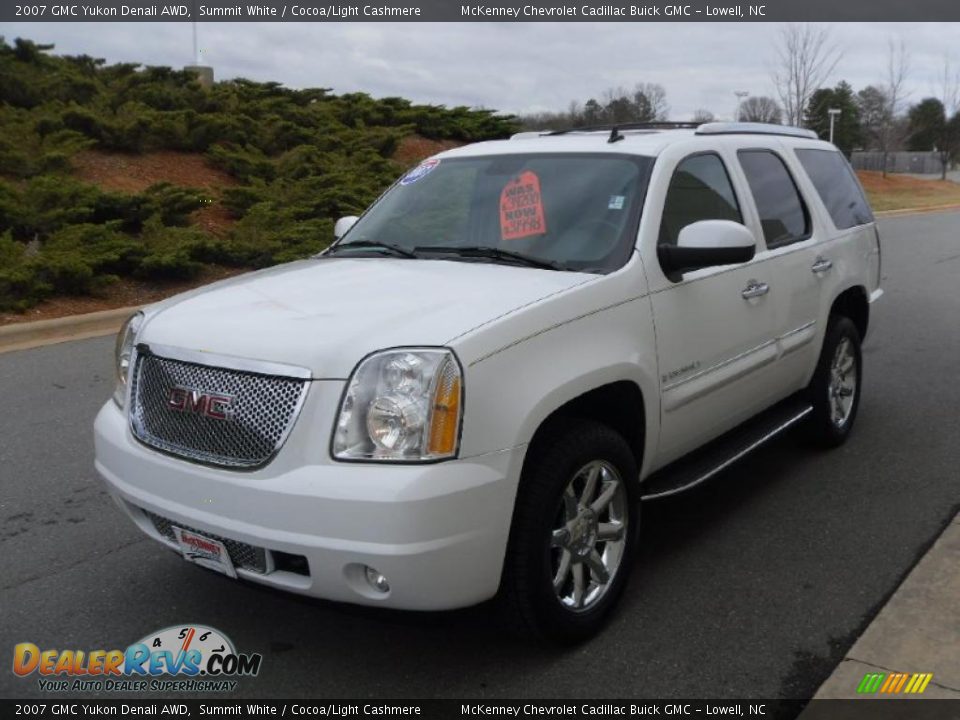 2007 GMC Yukon Denali AWD Summit White / Cocoa/Light Cashmere Photo #1