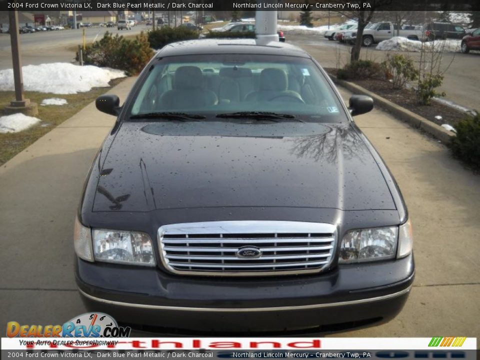 2004 Ford Crown Victoria LX Dark Blue Pearl Metallic / Dark Charcoal Photo #14