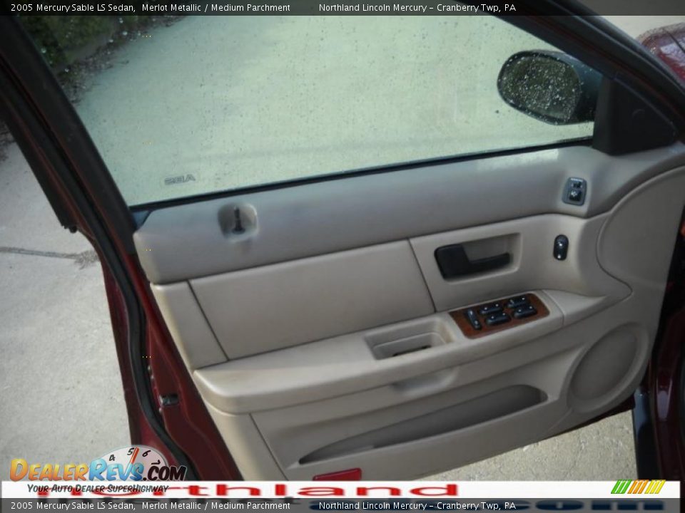 2005 Mercury Sable LS Sedan Merlot Metallic / Medium Parchment Photo #6