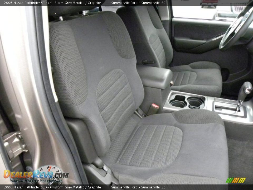 2006 Nissan Pathfinder SE 4x4 Storm Grey Metallic / Graphite Photo #9