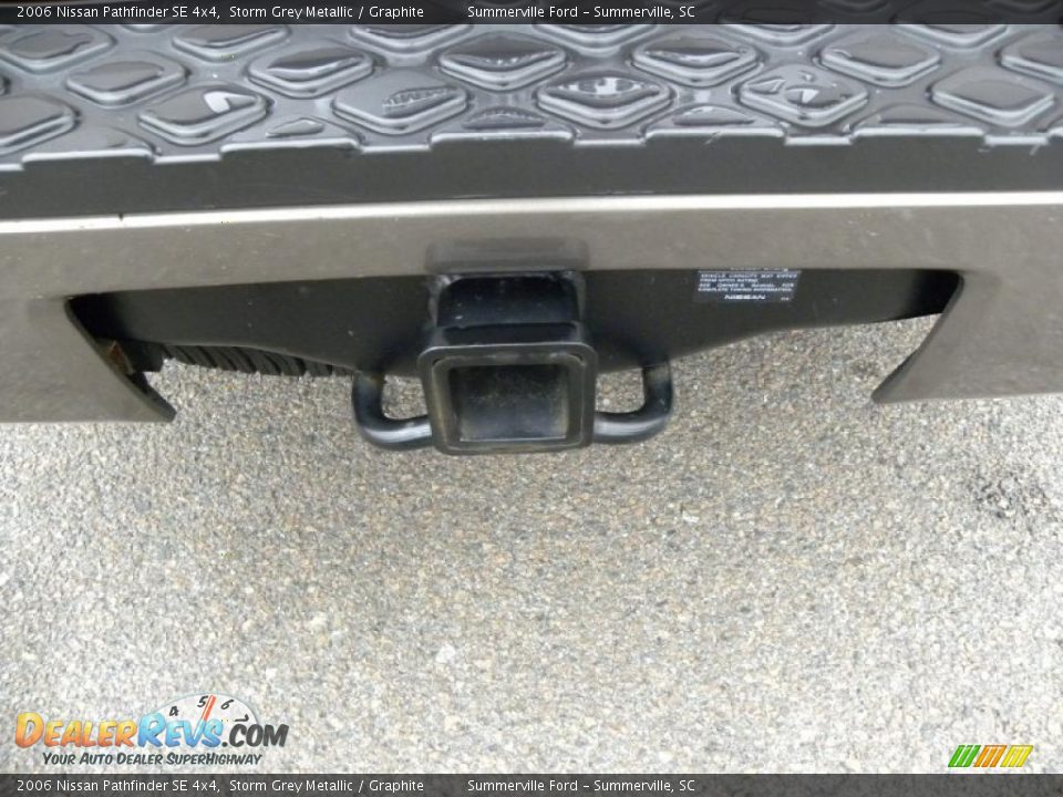 2006 Nissan Pathfinder SE 4x4 Storm Grey Metallic / Graphite Photo #15