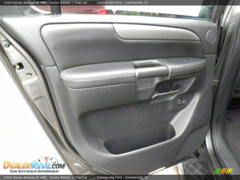 2009 Nissan Armada SE 4WD Smoke Metallic / Charcoal Photo #8
