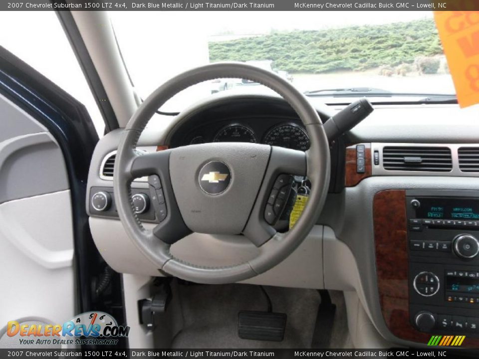2007 Chevrolet Suburban 1500 LTZ 4x4 Dark Blue Metallic / Light Titanium/Dark Titanium Photo #21