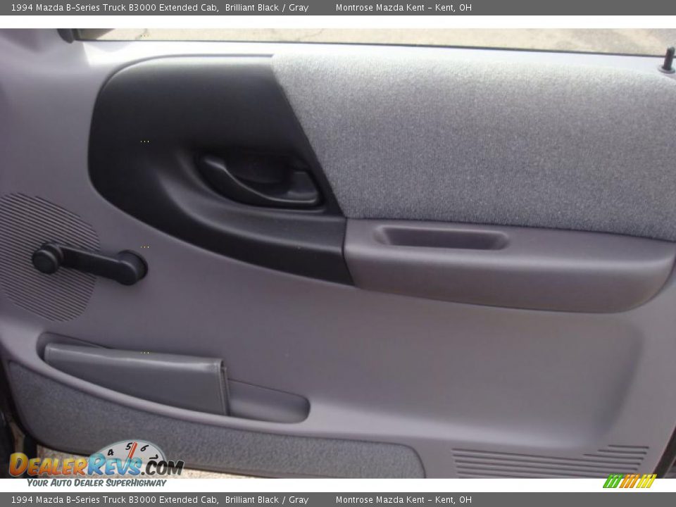 1994 Mazda B-Series Truck B3000 Extended Cab Brilliant Black / Gray Photo #13