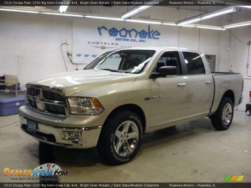 2010 Dodge Ram 1500 Big Horn Crew Cab 4x4 Bright Silver Metallic / Dark Slate/Medium Graystone Photo #4