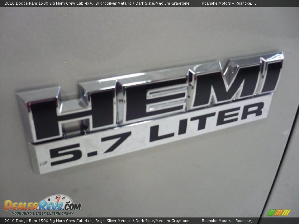 2010 Dodge Ram 1500 Big Horn Crew Cab 4x4 Bright Silver Metallic / Dark Slate/Medium Graystone Photo #9