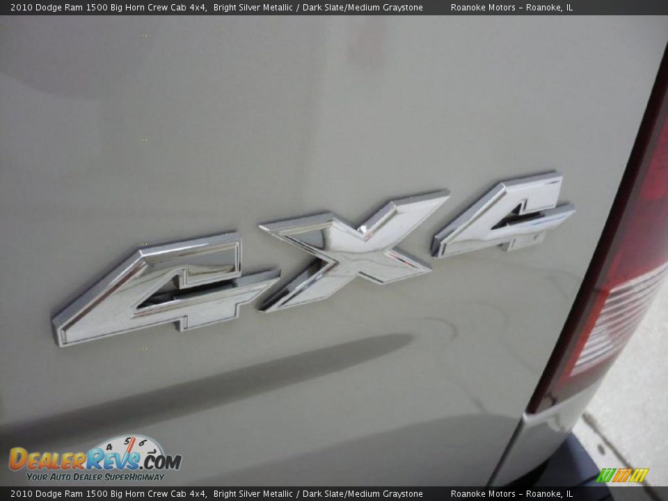2010 Dodge Ram 1500 Big Horn Crew Cab 4x4 Bright Silver Metallic / Dark Slate/Medium Graystone Photo #12
