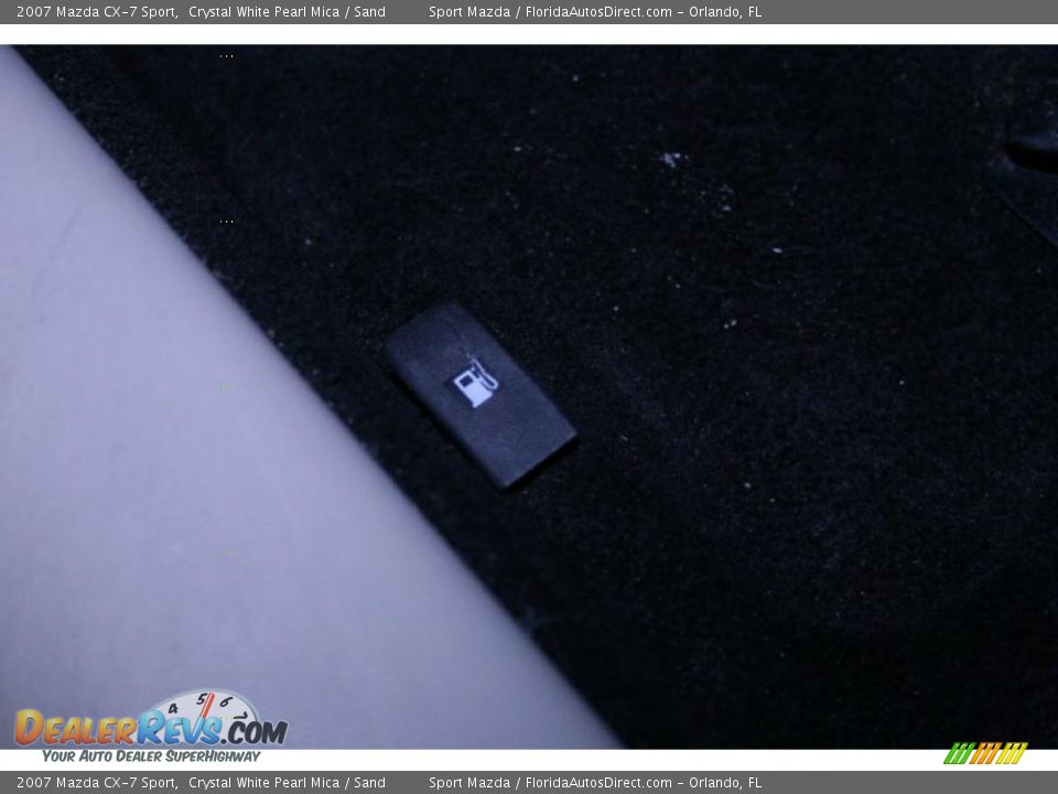 2007 Mazda CX-7 Sport Crystal White Pearl Mica / Sand Photo #35