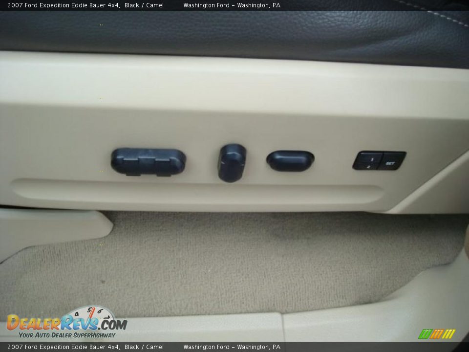 2007 Ford Expedition Eddie Bauer 4x4 Black / Camel Photo #18