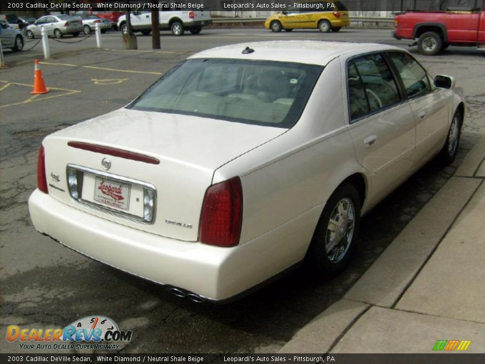 2003 Cadillac DeVille Sedan White Diamond / Neutral Shale Beige Photo #5
