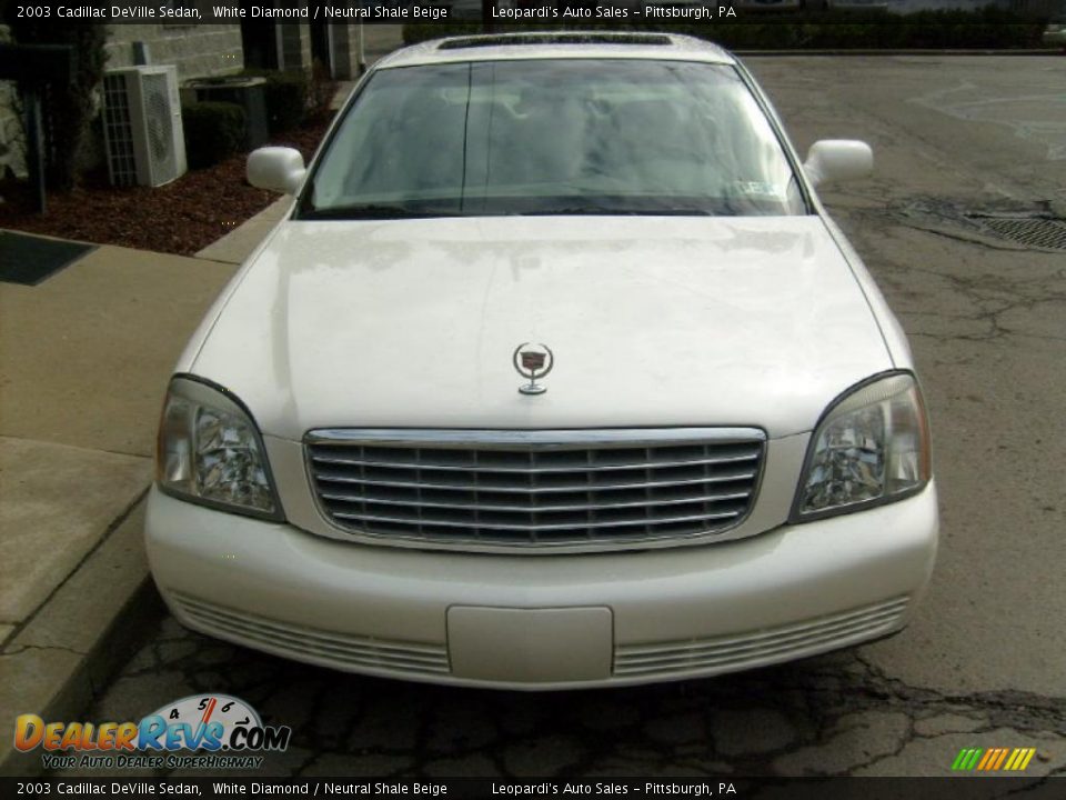 2003 Cadillac DeVille Sedan White Diamond / Neutral Shale Beige Photo #7