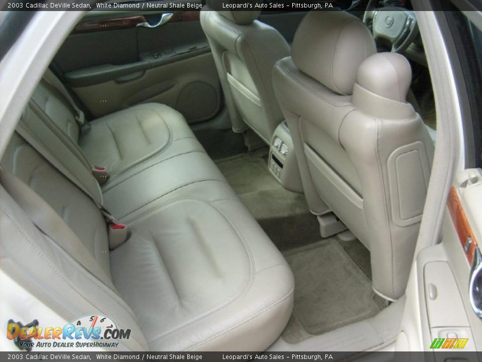 2003 Cadillac DeVille Sedan White Diamond / Neutral Shale Beige Photo #11