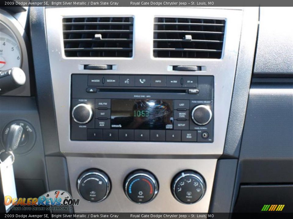 2009 Dodge Avenger SE Bright Silver Metallic / Dark Slate Gray Photo #12