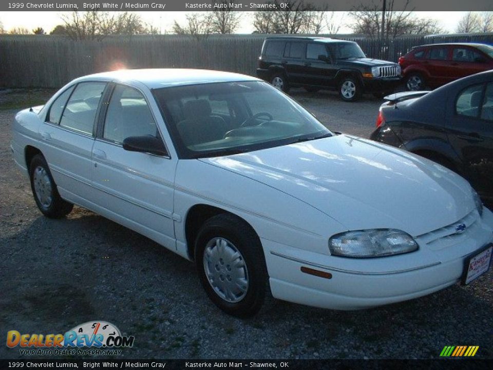1999 Chevrolet Lumina Bright White / Medium Gray Photo #1