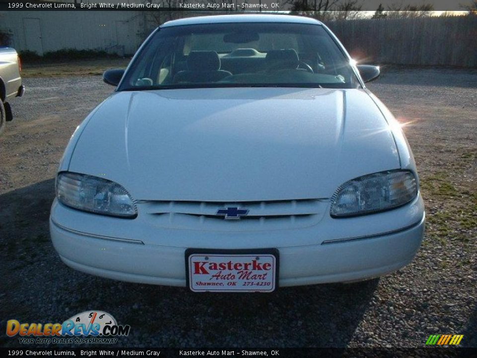 1999 Chevrolet Lumina Bright White / Medium Gray Photo #2