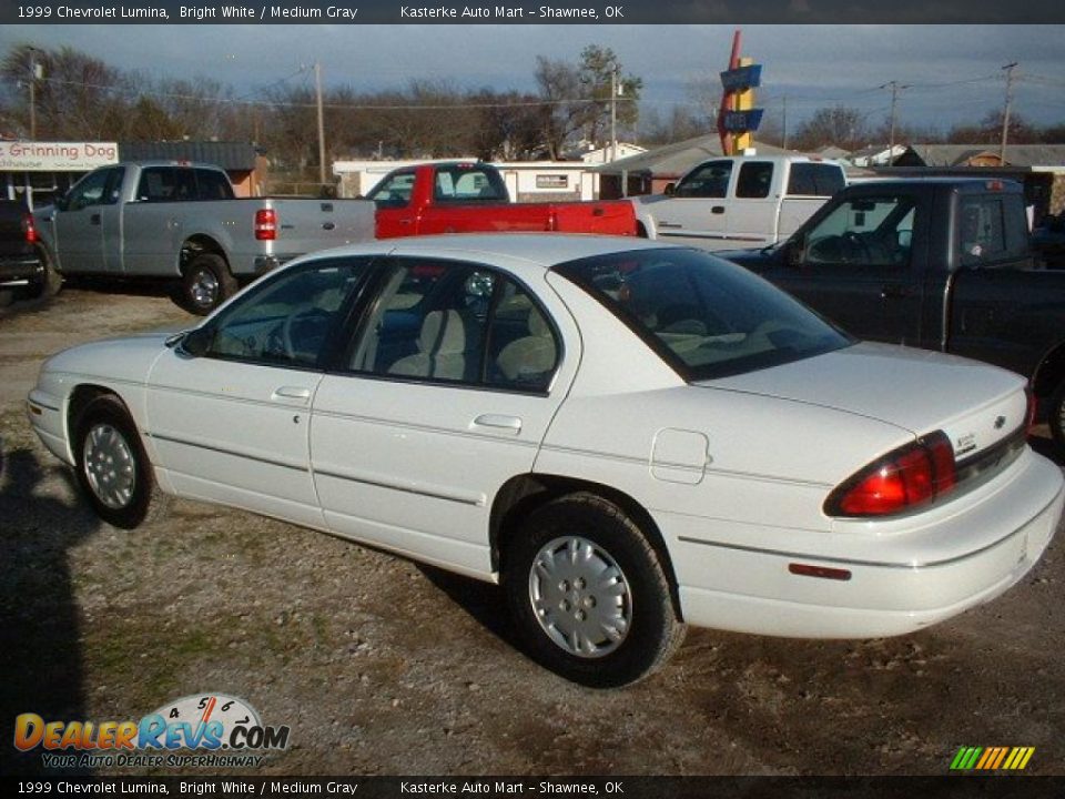 1999 Chevrolet Lumina Bright White / Medium Gray Photo #4