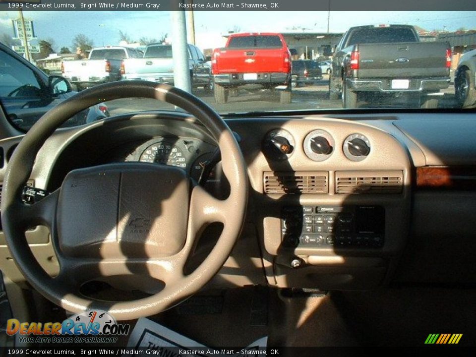 1999 Chevrolet Lumina Bright White / Medium Gray Photo #9