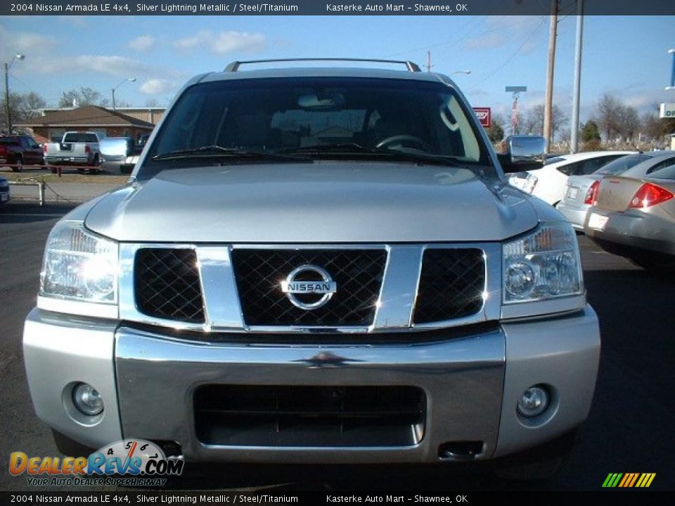 2004 Nissan Armada LE 4x4 Silver Lightning Metallic / Steel/Titanium Photo #2