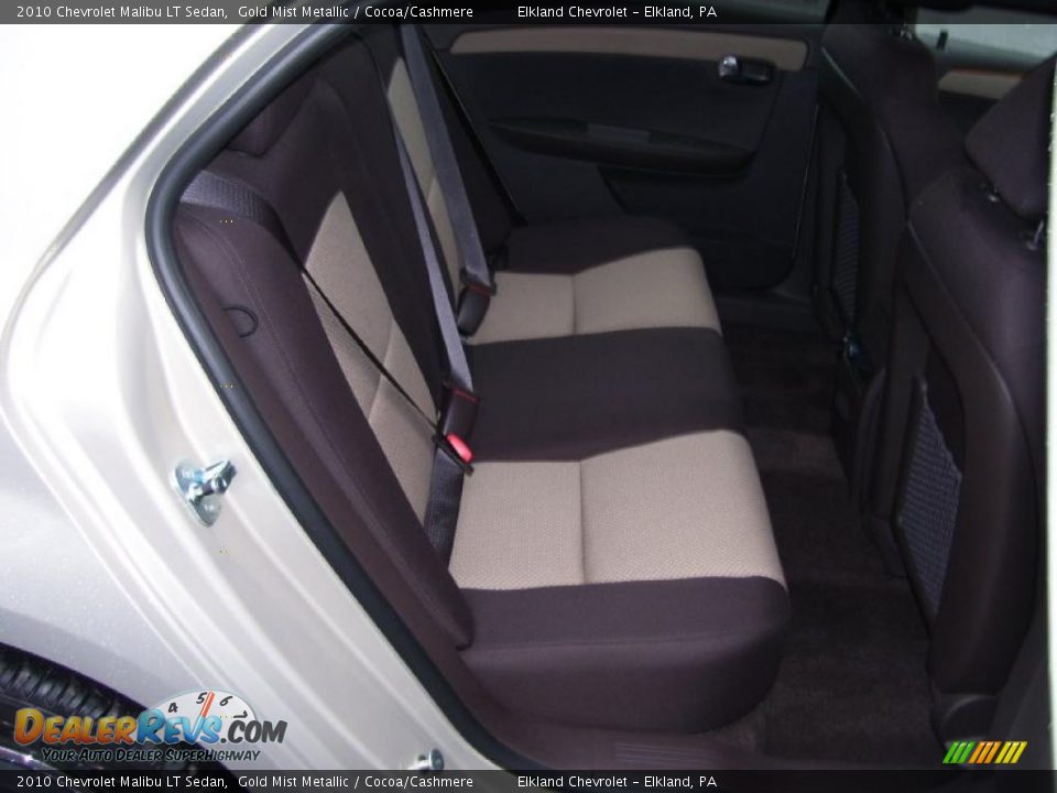 2010 Chevrolet Malibu LT Sedan Gold Mist Metallic / Cocoa/Cashmere Photo #16
