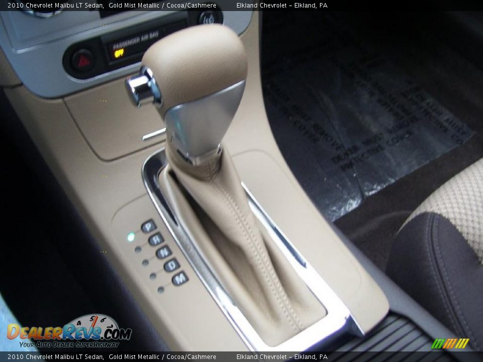 2010 Chevrolet Malibu LT Sedan Gold Mist Metallic / Cocoa/Cashmere Photo #33